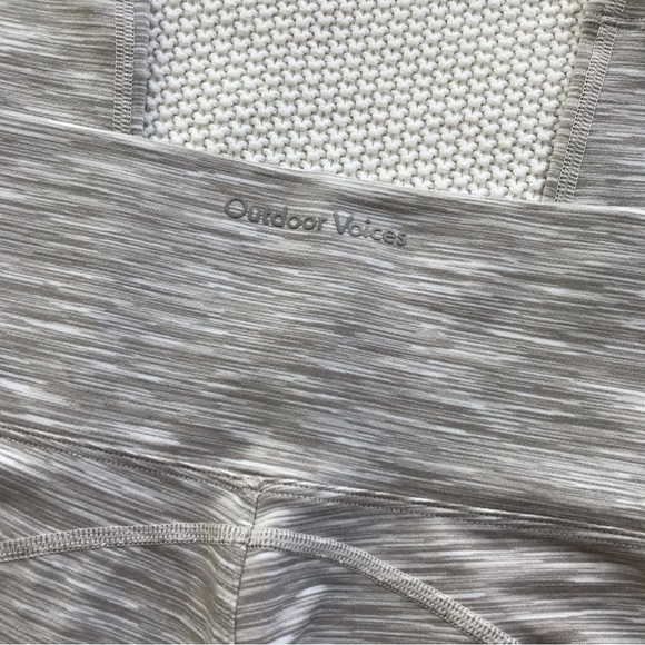 NWT Outdoor Voices Flow High Waist 7/8 Leggings in Oatmeal, S - Picture 7 of 8